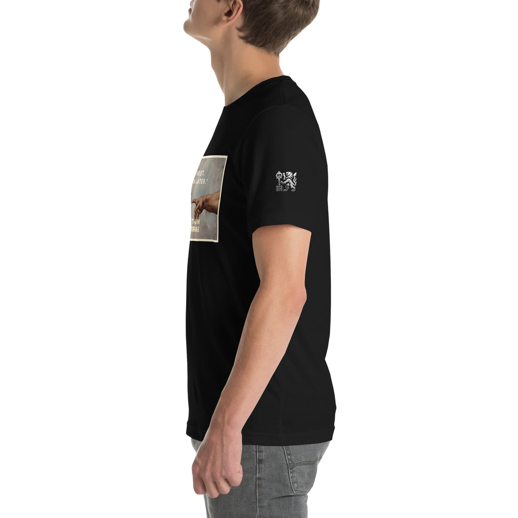Buy Now Online PRETIUM VICTORIAE Win First Explain Later Machiavelli Unisex T-shirt Inspirational Stoicism Quote Motivational - PRETIUM VICTORIAE© - https://pretium-victoriae.com